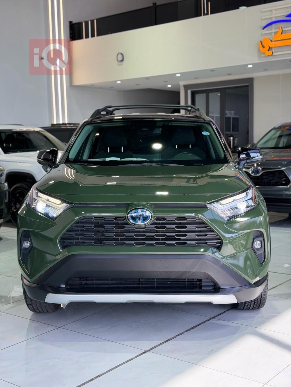 https://cdn.iqcars.io771572e7-41b3-4eb2-ae51-0111426fb920_2.jpg
